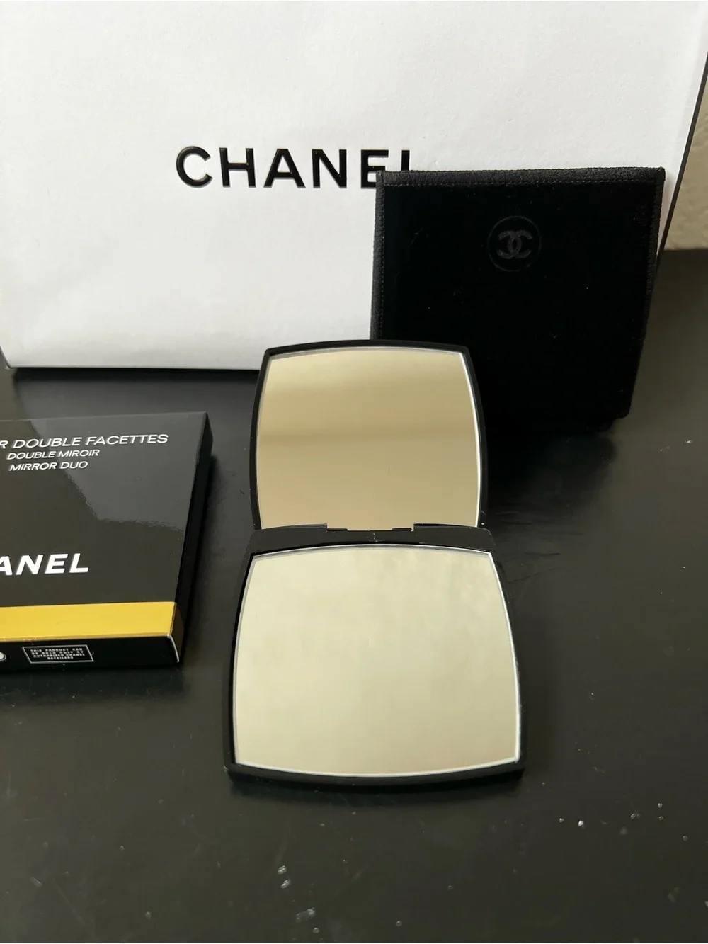 NIB CHANEL Miroir Double Facettes Compact Mirror Duo – Authentic Classic Black